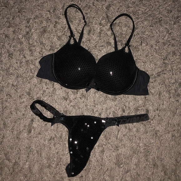 2011 Victoria's Secret Sexy Little Things Sequin Push Up Bra 36B & Thong  size M